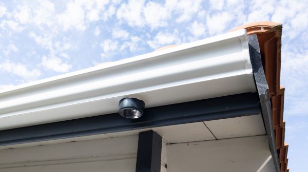 Seamless Gutters Installation in Salisbury