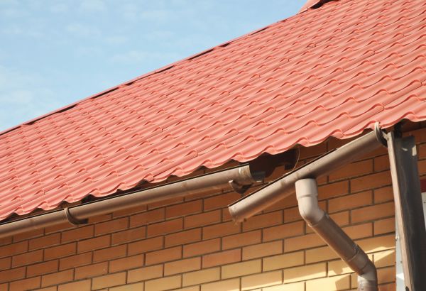Loose Gutter Repair in Salisbury