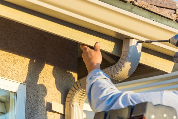 Aluminum Rain Gutter Service in Salisbury